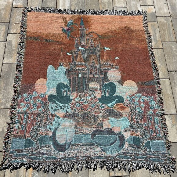 Walt Disney World Mickey & Minnie Mouse Blanket Tapestry Woven Throw EUC 60"x50" - Picture 2 of 16